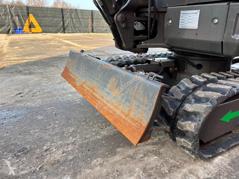 Rýpadlo  EC18 2 BUCKETS / TILT