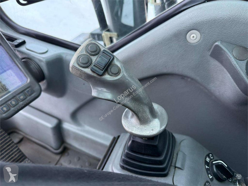 Экскаватор Volvo ROTOTILT + GRAPPLE