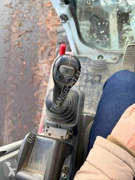 Rýpadlo Takeuchi TB280FR