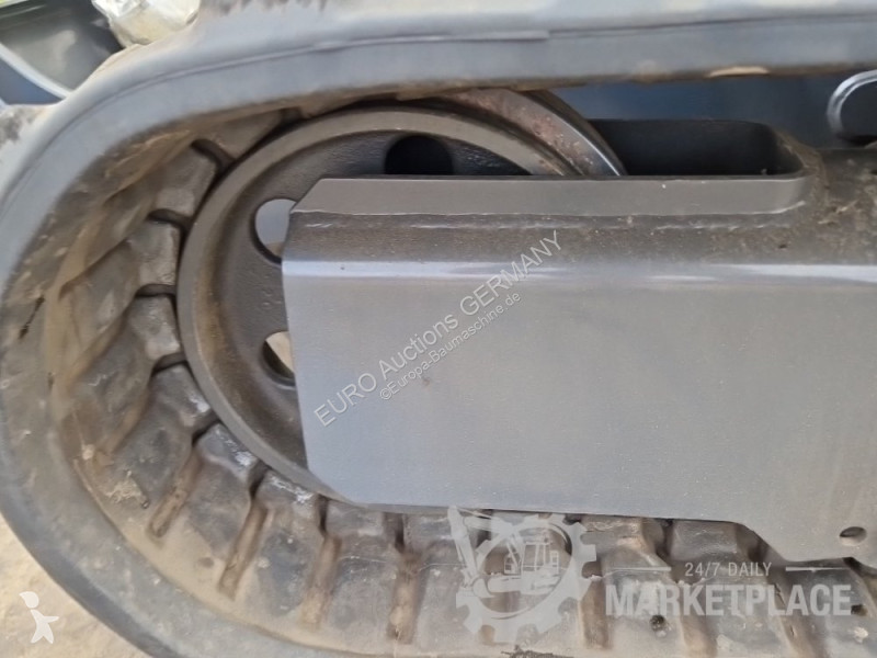 جرافة New Holland E58D