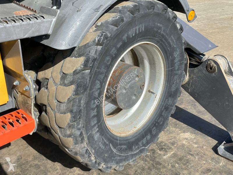 جرافة Volvo