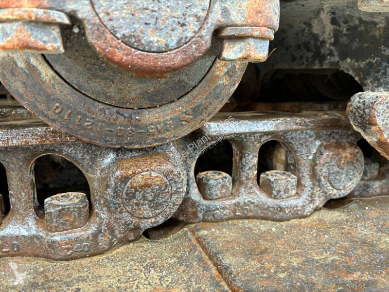 جرافة Komatsu LC11