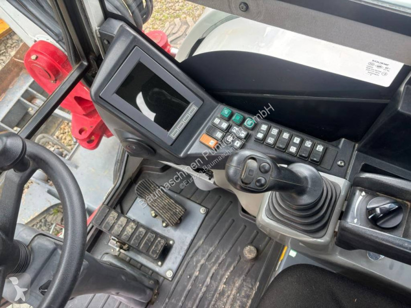 جرافة Takeuchi TB 295 W