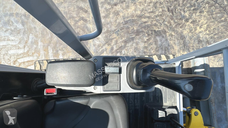 جرافة Wacker Neuson