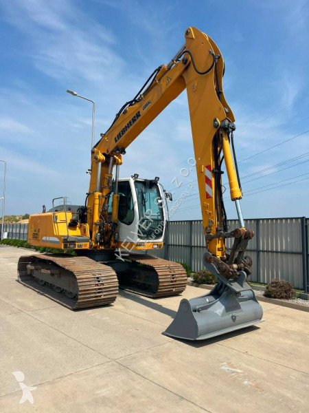 Lopatový nakládač Liebherr R900 * 2011 *...