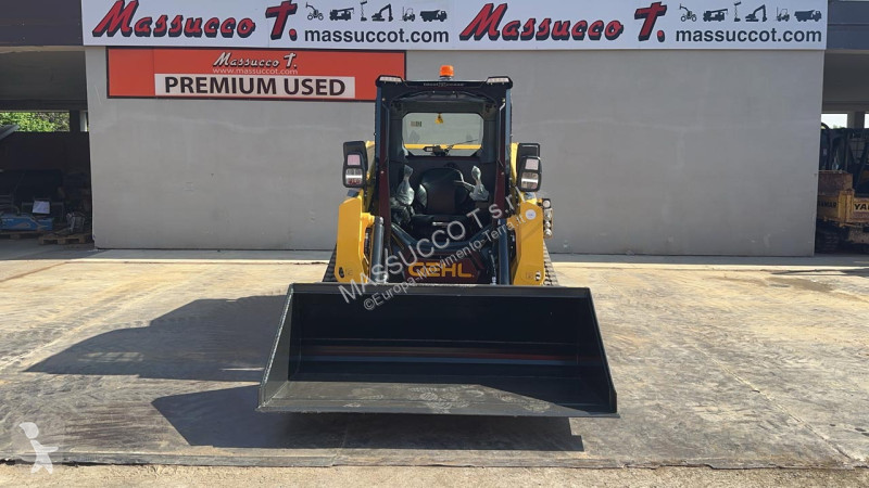 Escavatore Gehl VT275