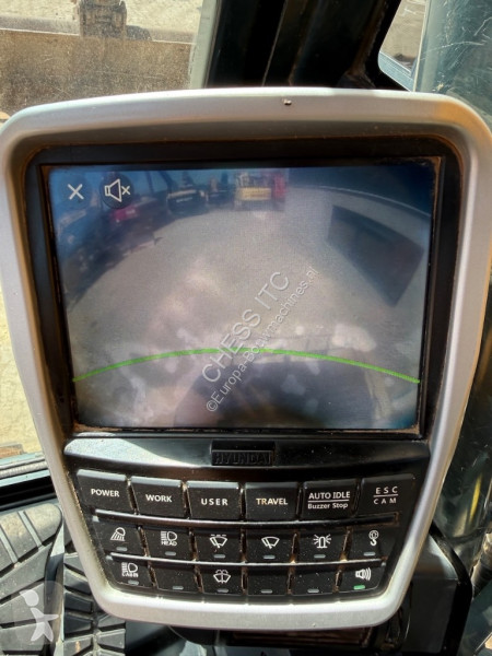 جرافة Hyundai HX 220 L - L - HX 220