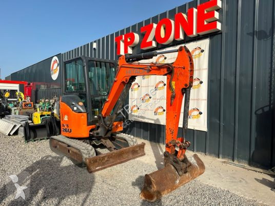Rýpadlo Hitachi zx26u-5a cr cabine à 22 900 € ht