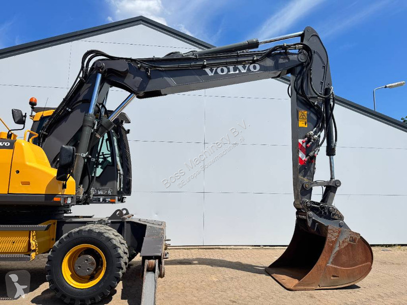 جرافة Volvo - German Machine / Triple Boom