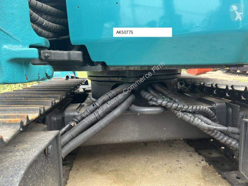 جرافة Kubota U20