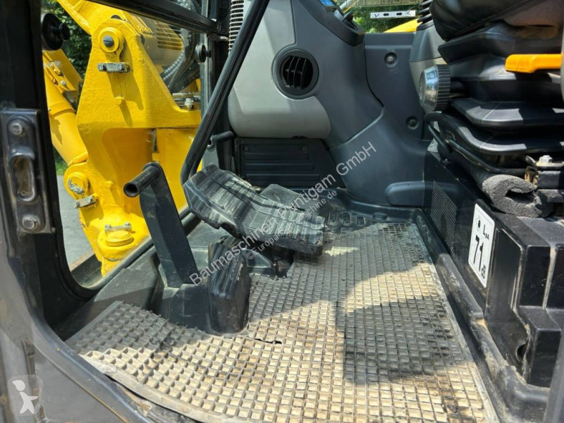 Rýpadlo Komatsu MR-10