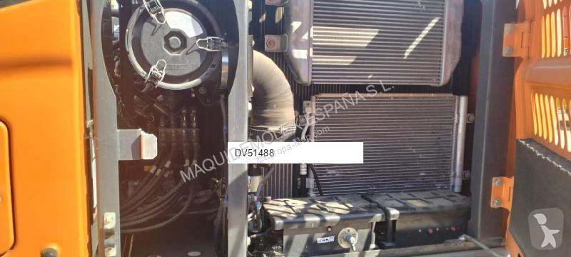 جرافة Doosan 5