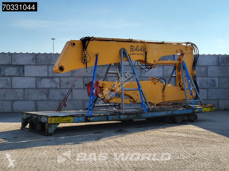 Rýpadlo Liebherr R944 UHD - Extendable...
