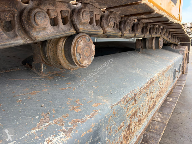 جرافة Liebherr R945 SHD