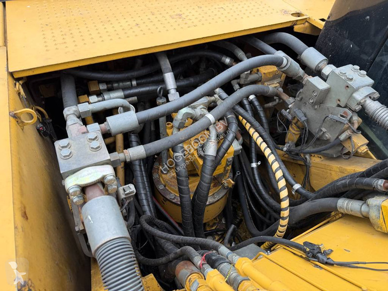 جرافة Caterpillar L