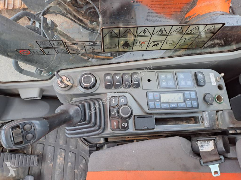 جرافة Doosan DX23533LCR-5