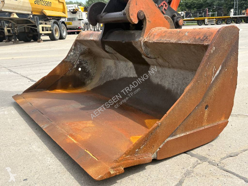 Rýpadlo Hitachi ZX140W-6 (3 Pieces available)