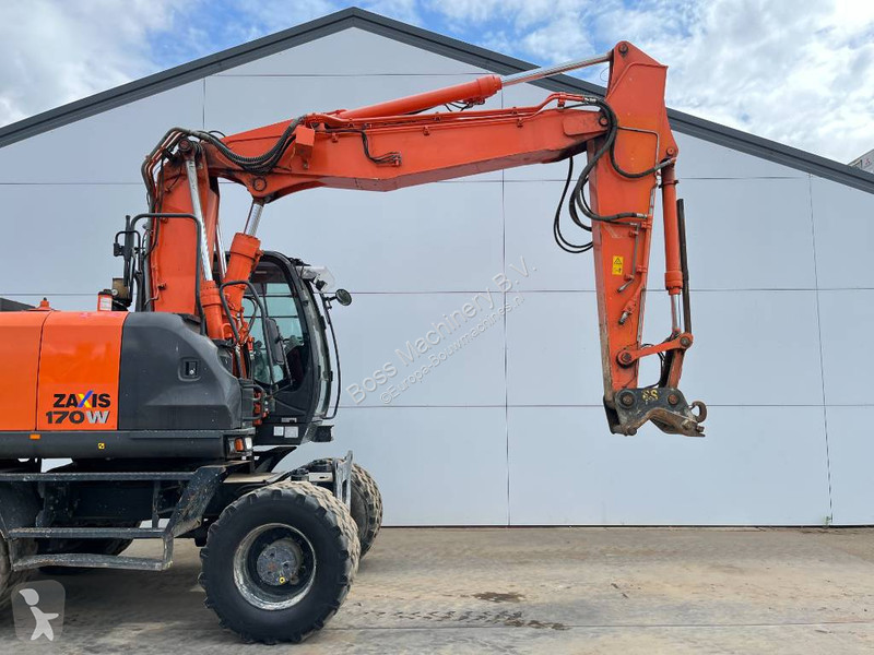 Rýpadlo Hitachi W5 B - Blade / Triple Boom /...