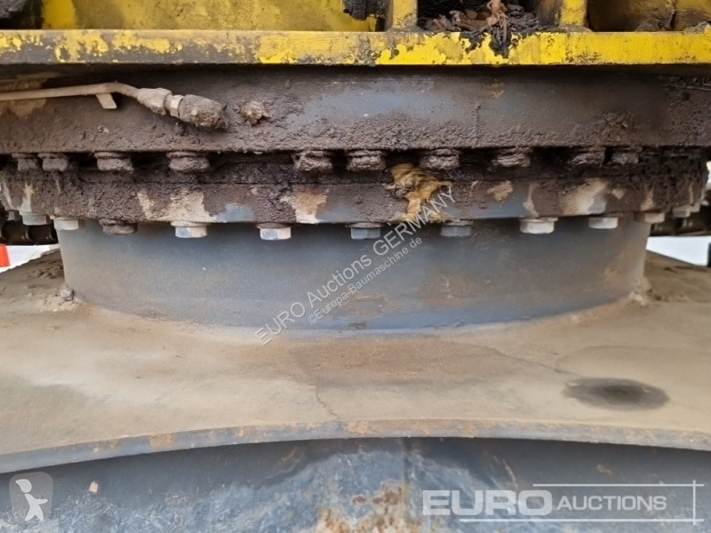 جرافة Komatsu PC210LC-7K