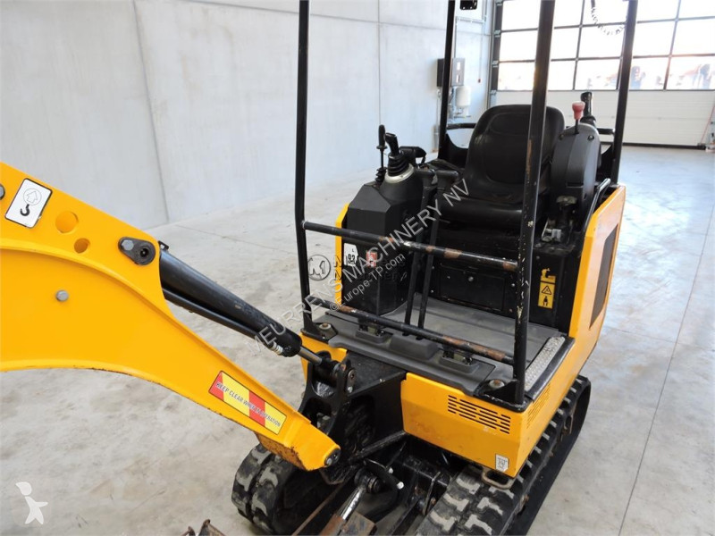 جرافة JCB 16C 3 Bucket