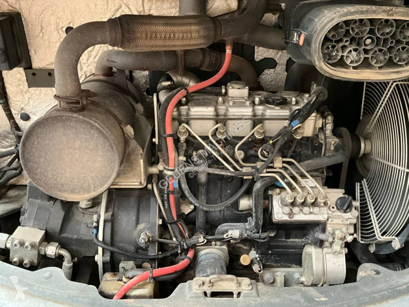 جرافة Neuson EZ 80