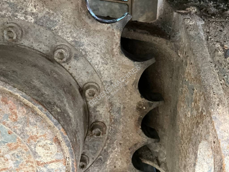 Lopatový nakládač Takeuchi 2902
