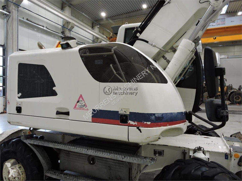 جرافة Liebherr A918