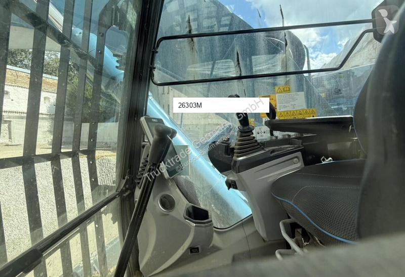 جرافة Kobelco SK270SRNLC-7