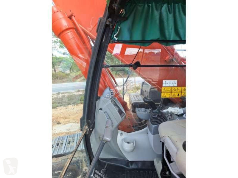 Rýpadlo Hitachi