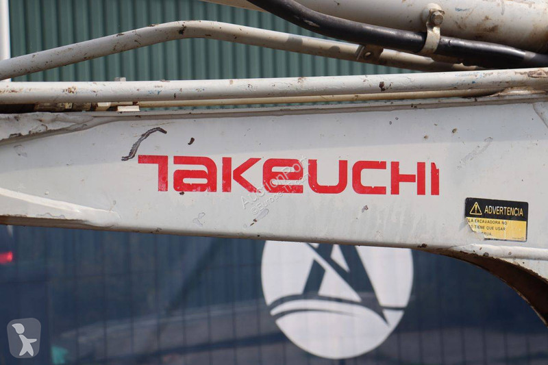 Rýpadlo Takeuchi TB219