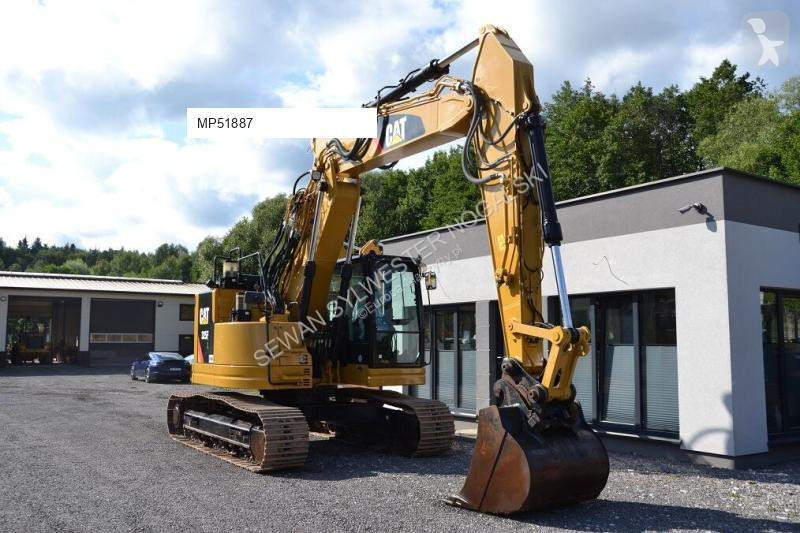 Excavator Caterpillar 325FL