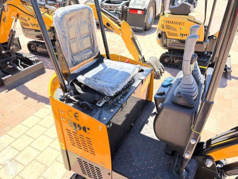 Lopatový nakládač JPC HT12