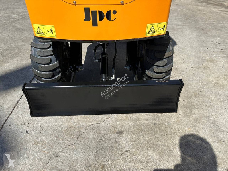 Lopatový nakládač JPC HT10