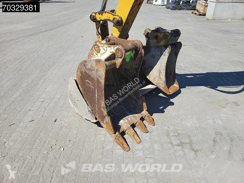 Lopatový nakládač Caterpillar CR
