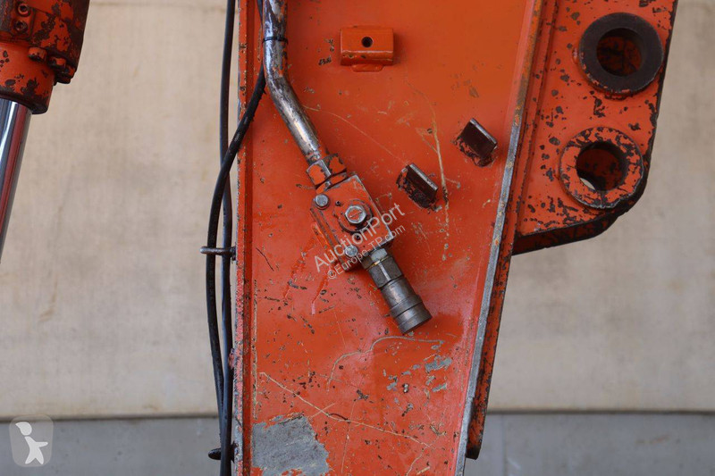 Excavator Hitachi ZAXIS 225USLC-5B