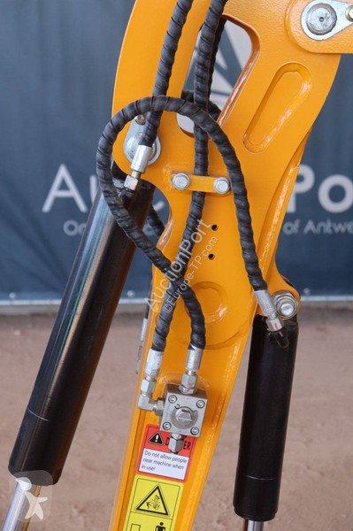 Captok 30C excavator