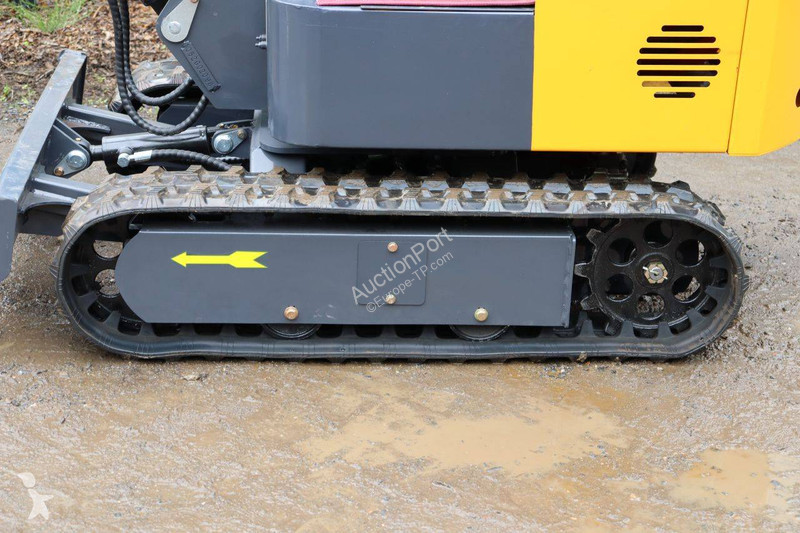 Excavator  HT10