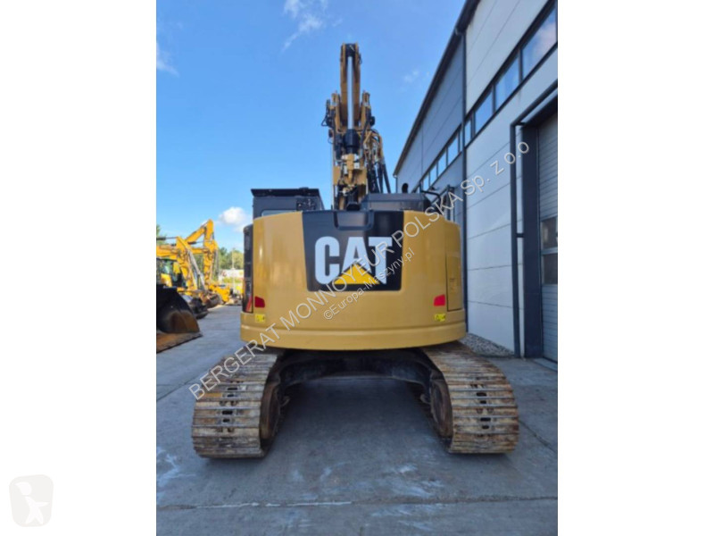 Lopatový nakládač Caterpillar 325FLCR
