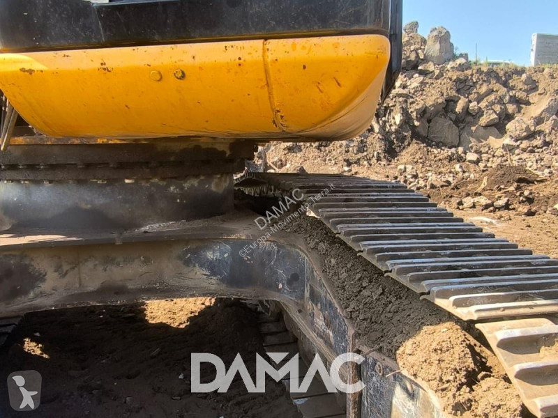 Excavadora JCB JS235HD