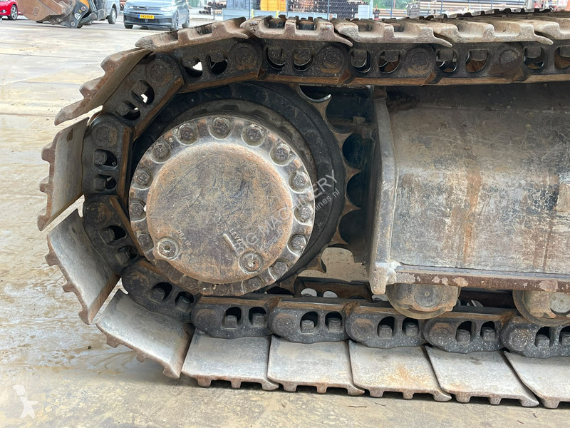 Excavator Caterpillar 07A
