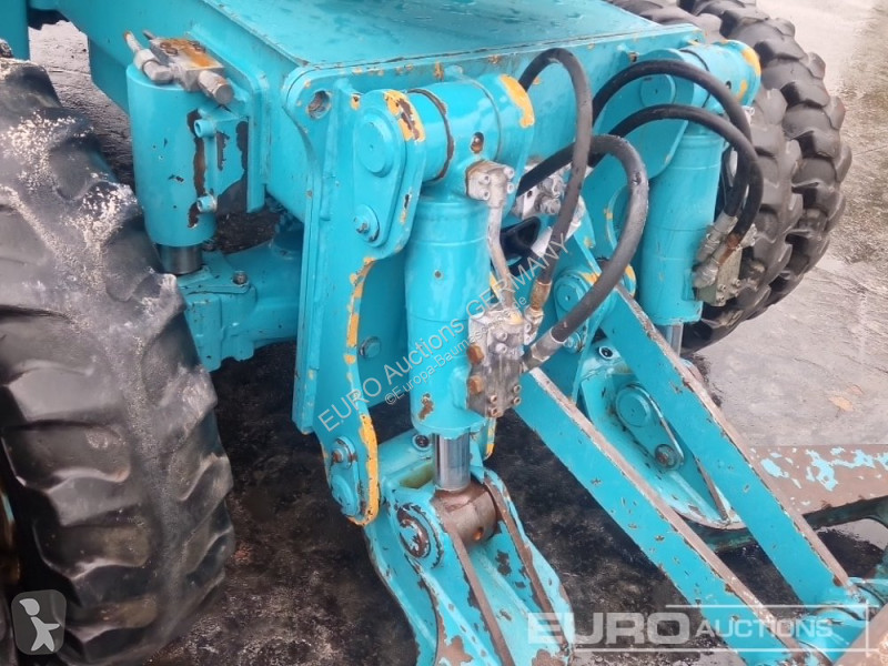 Excavator New Holland