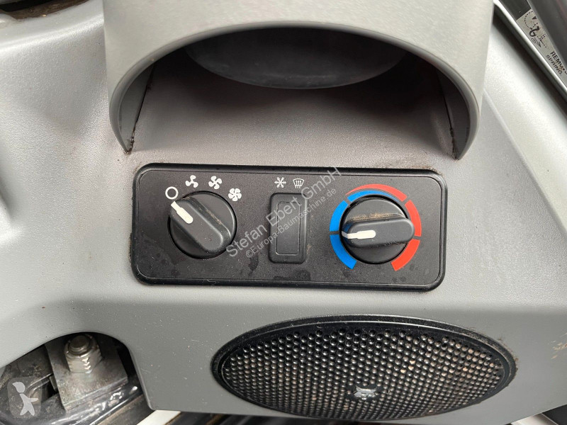 Pala cargadora Bobcat S530 / nur 131h !! /...