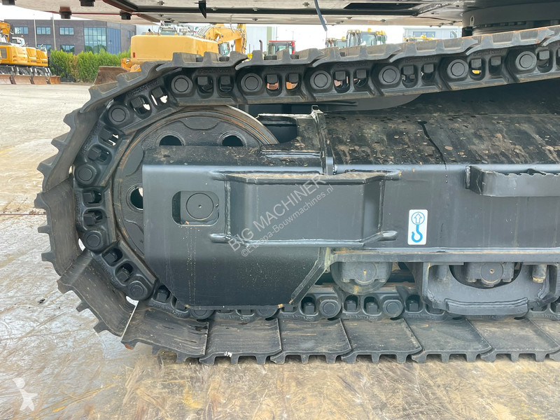 Pelle Hitachi ZX220LC-5G