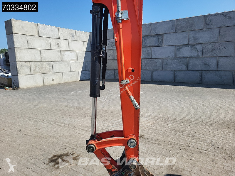 Pelle Kubota U36 4 3 Buckets