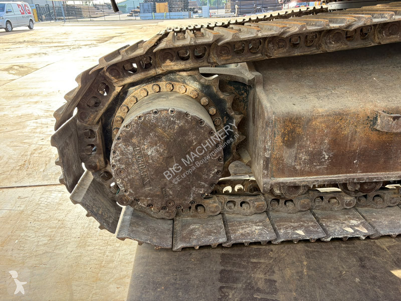 Excavadora Hyundai HX330NL