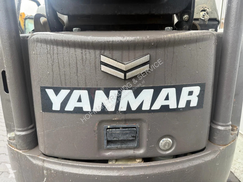 Багер Yanmar Vio17