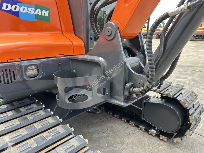 جرافة Doosan 9C