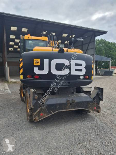 Pelle JCB
