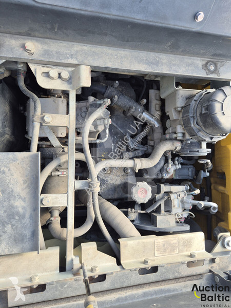 Pelle Komatsu PW148