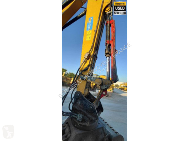 Graafmachine Caterpillar MH3022-1